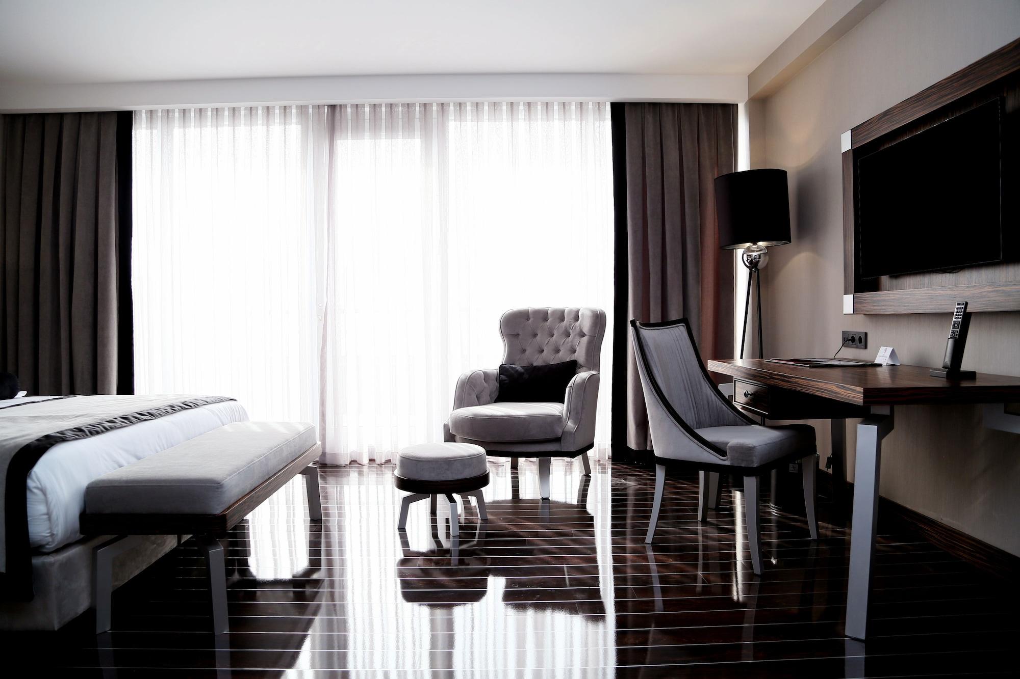 Ramada Hotel & Suites Sisli Istanbulská provincie Exteriér fotografie