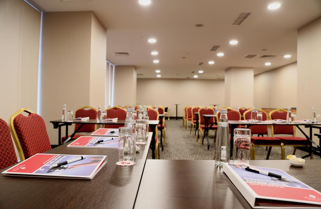 Ramada Hotel & Suites Sisli Istanbulská provincie Exteriér fotografie